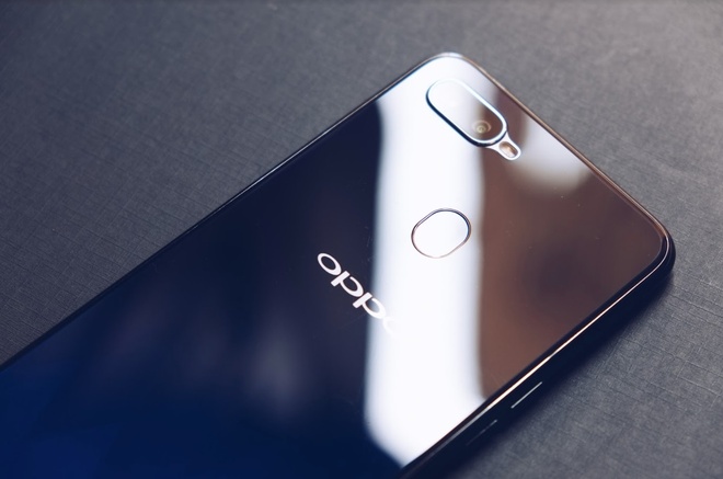 Oppo F9